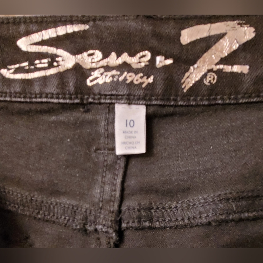 Seven7 Weekend Shorts - Bundle of 2, Size 10 - Picture 7 of 12